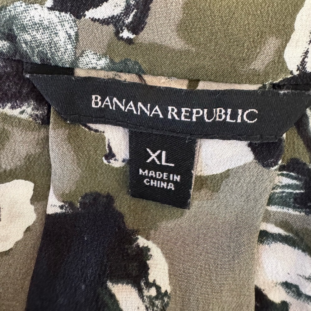 Banana Republic Pull On Silk Blouse Sz XL - Picture 3 of 9